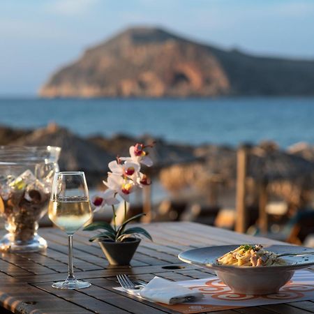 Margarita Beach Hotel Agia Marina Eksteriør billede